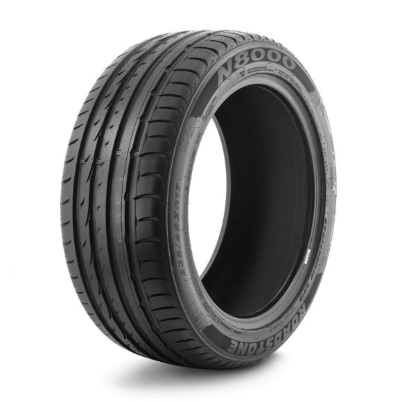 Шины Roadstone 245/40/19 W 98 N8000 XL Шины Roadstone 245/40/19 W 98 N8000 XL